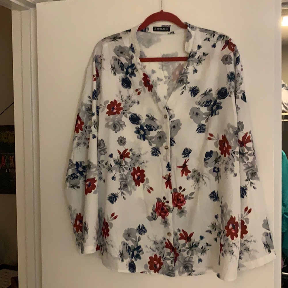 Floral Sheilay lightweight long sleeve blouse